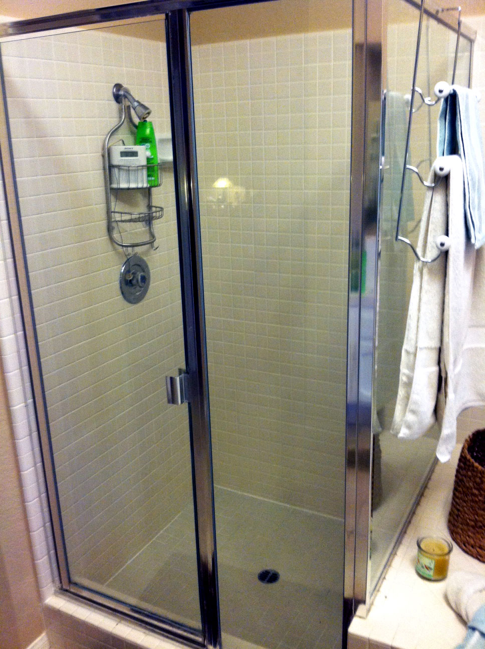 We replace shower doors in the San Diego region - OnTrack