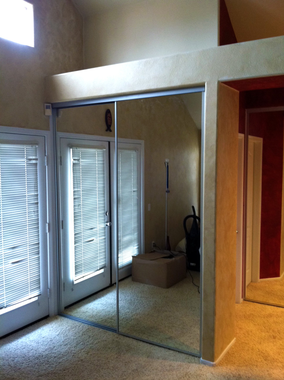 OnTrack Wardrobe Doors Installed and Repaired in San Diego region